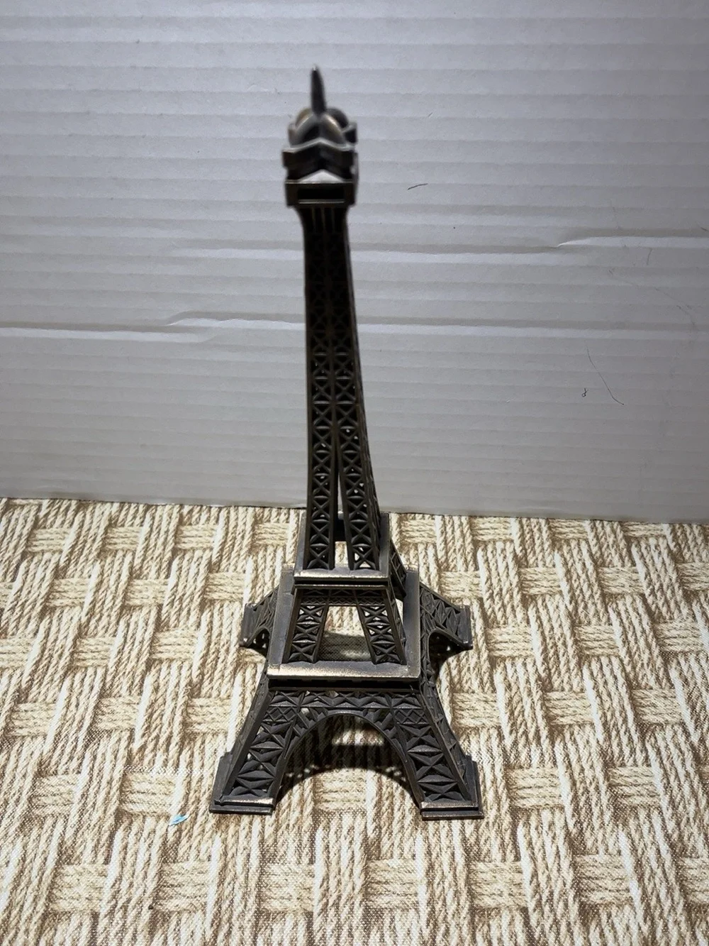N/A decorative eiffel